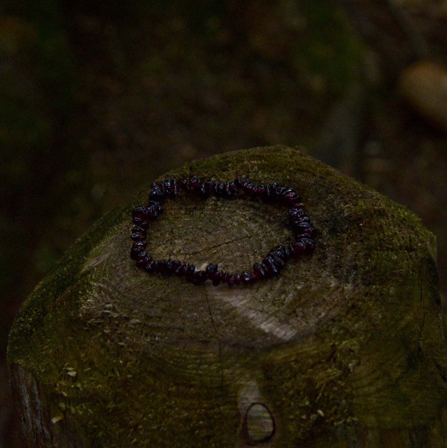 The natural red garnet crystal bracelet (enhanced/blessed version)