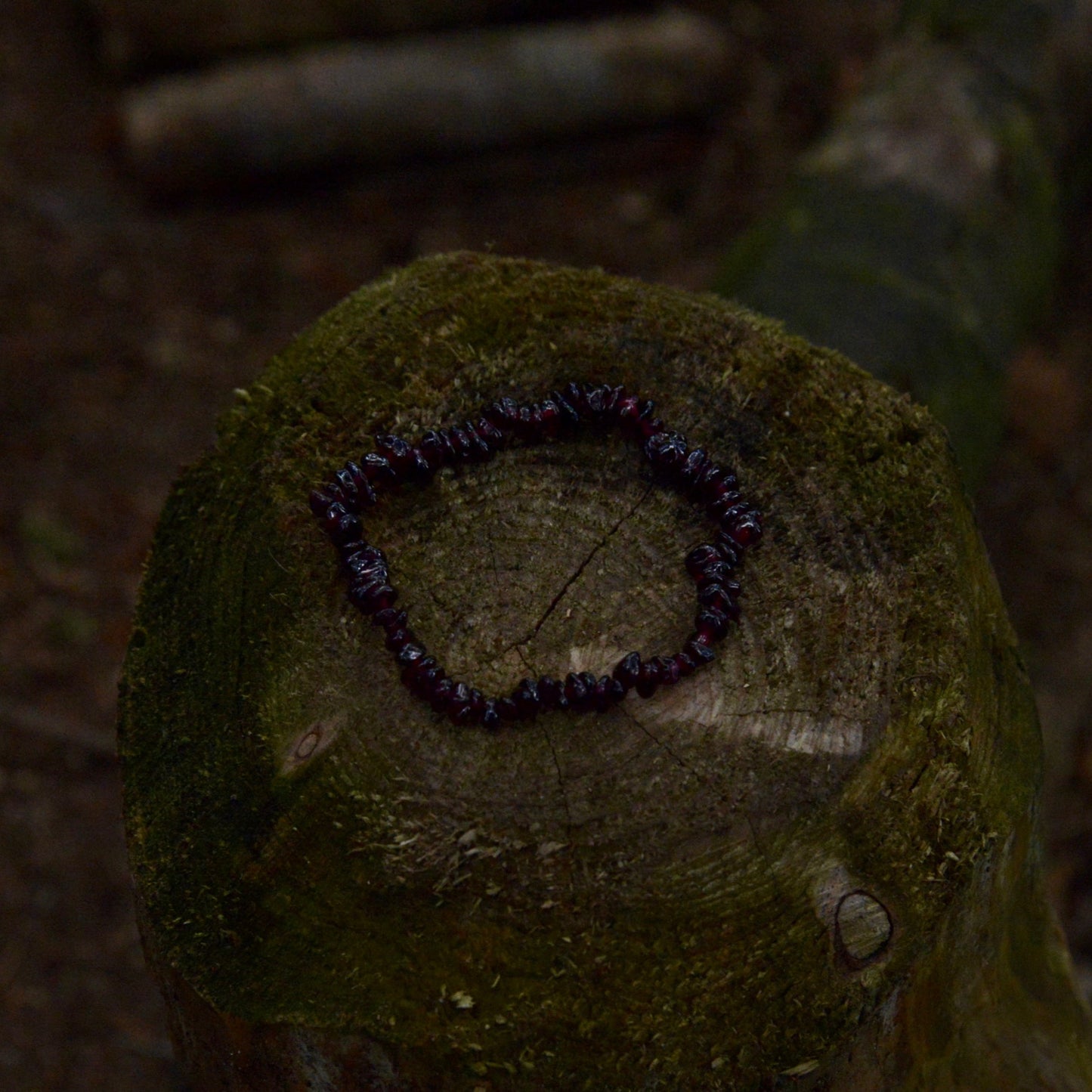 The natural red garnet crystal bracelet (enhanced/blessed version)